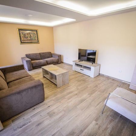 Apartment Vrutak โกตอร์ ภายนอก รูปภาพ